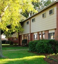 Meadow View Townhomes Apartments