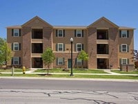 Woodlands at Creekside Apartments