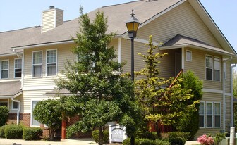 The Residences at Chadwick Square Court Apartamentos