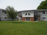 Riverwood Apartments