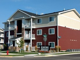 Sundance at Baxter Meadows Apartments