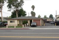 1357 S Greenwood Ave Apartments