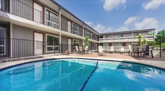 3110 Red River St Apartments