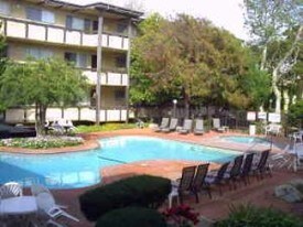 Anza Victoria Apartments