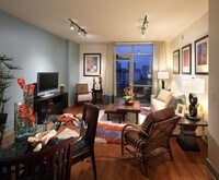 Building Photo - Current Apartments in San Diego, California