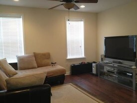 4504 Baker St Philadelphia PA Apartments