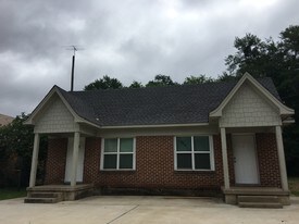 130 S Houston St Longview TX Apartments