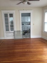 32 Willow St Cheshire CT Apartments