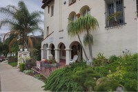 Building Photo - 1939 N Kenmore Ave Apartments in Los Angeles, California