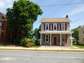 709 Main St Akron PA Apartments
