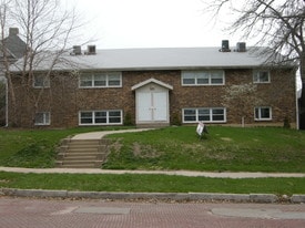 325 E 5th St Apartments