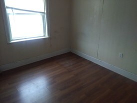 1526 Broadway Apartments