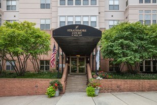 Strathmore Court at White Flint Apartments