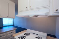 Building Photo - Villa Verde Apartments in Encino, California