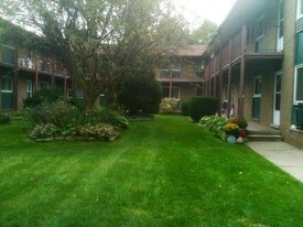 16235 Belmont Ave Allen Park MI Apartments