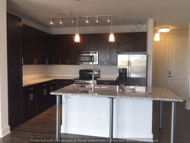 482 N Orange Ave Apartments