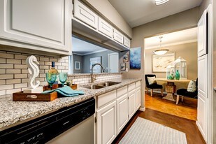 Austin Midtown Apartments