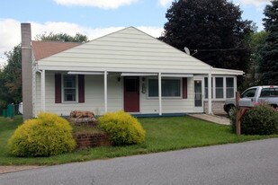 51 Ethel Ave Hummelstown PA Apartments