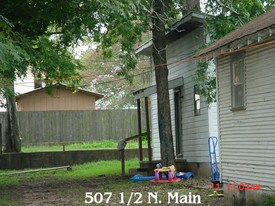 507 1/2 N Main St Apartments
