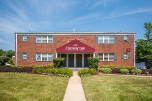 Chestnut Court Apartments