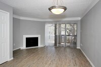 Building Photo - Avesta Lake Creek Apartments in Austin, Texas
