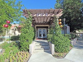 Monte Vista Apartments