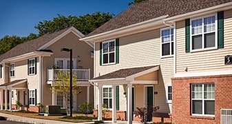 Toms River Crescent Apartments
