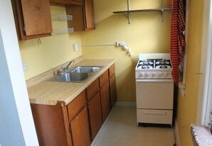 20 N Willow St Apartments