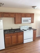 13 Myrtle St West Haven CT Apartments
