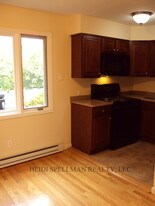 141 Manorhaven Blvd Port Washington NY Apartments