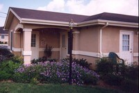 Casitas de Merced Apartments