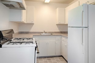 2719 Mills Park Dr Rancho Cordova CA Apartments