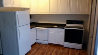 925 N Main St Mitchell SD Apartments