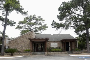 Villa Sierra Apartments