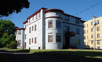 Paul Apartment Homes
