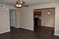 Building Photo - Woodlands at Creekside Apartments in Bentonville, Arkansas