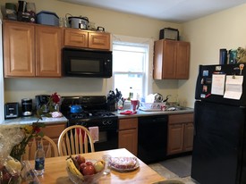 20 Roseclair St Apartments