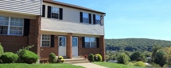 River Pointe Apartments