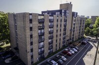 Building Photo - Riverstone Apartamentos in Dayton, Ohio