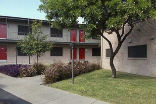 6945 Interstate 10 Frontage Rd San Antonio TX Apartments