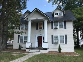 107 S Anderson St Tullahoma TN Apartments