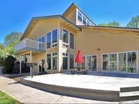 The Ruckus Apartments