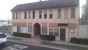 1609 Beloit Ave Apartments