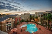 Kings Cove Luxury Apartments
