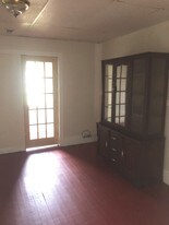 24 Seal Pl Buffalo NY Apartments