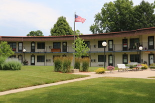 151 East St Apartments