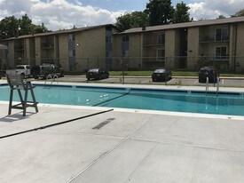 Landon Court Apartments