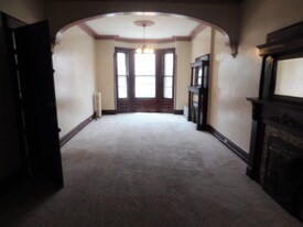 1040 5th Ave Troy NY Apartments