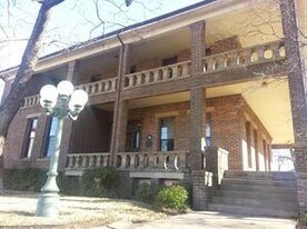 524 Spruce St Texarkana TX Apartments