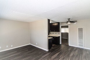 20341 Harvard Blvd Torrance CA Apartments